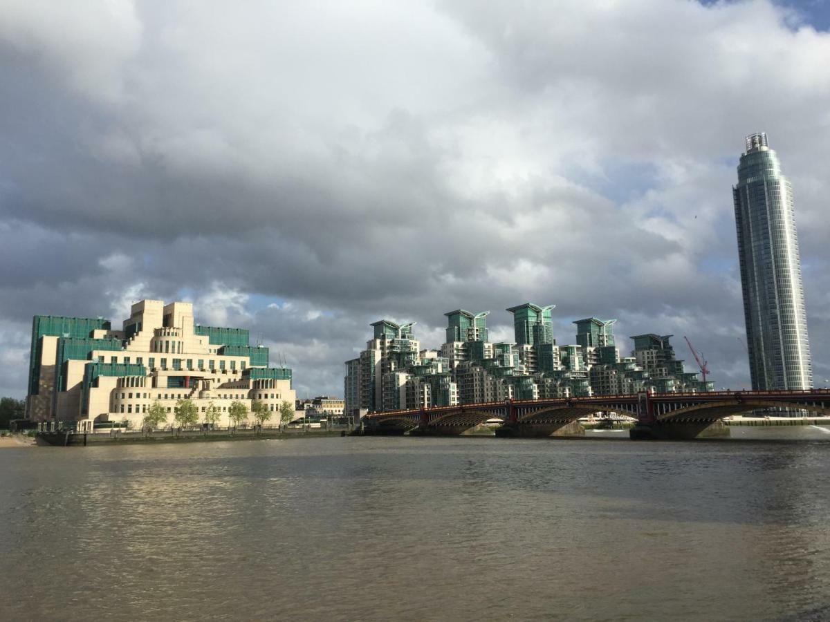 Aquarius At St. George Wharf Apartman London Kültér fotó